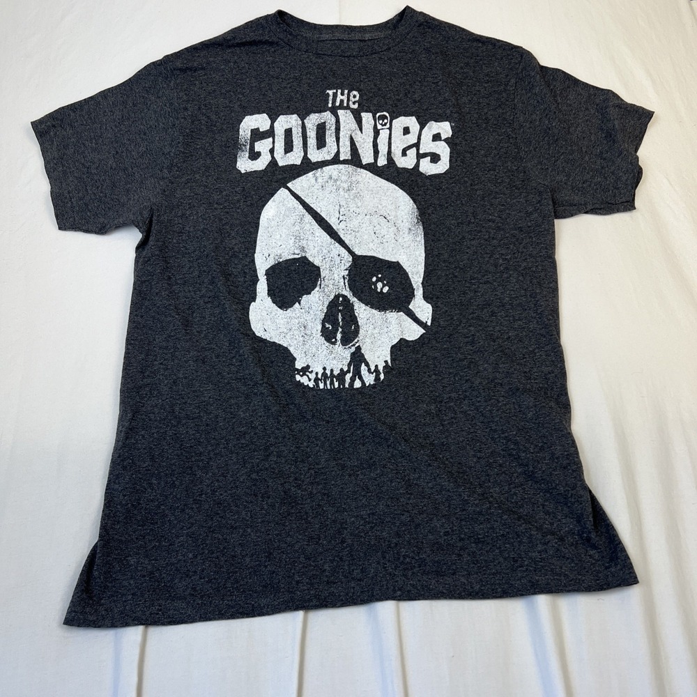 The Goonies T Shirt Mens Large Gray Ripple Junction One Eyed Willy Skull Graphic